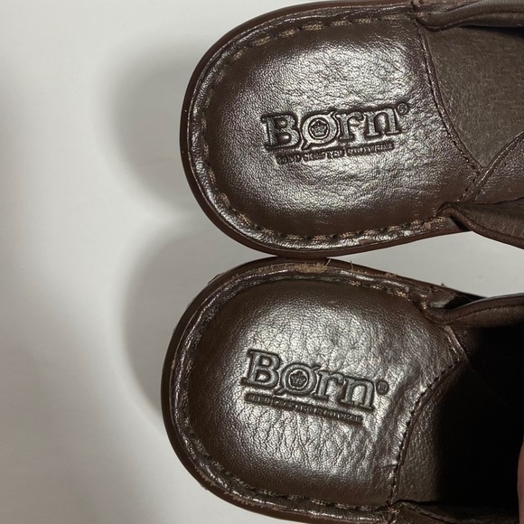 Born Women's Brown Leather Split Toe Mule Size 7 - Picture 6 of 9